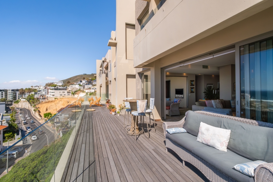 3 Bedroom Property for Sale in Bantry Bay Western Cape